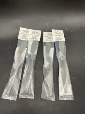 11x10e Apc Propellers 11010e Thin Electric Composite Propeller Lp Lot Of 4 11x10e Apc Propellers 11010e Thin Electric Composite Propeller Lp Lot Of 4