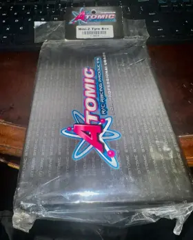 Y-040-b Atomic Mini-z Tire Box