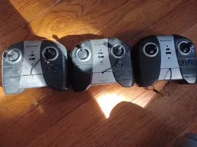 Ae1102 Brookstone Three Helicopter Controllers