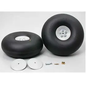 550rv Dubro 5-1/2 Inch Big Wheels Pack Of 2