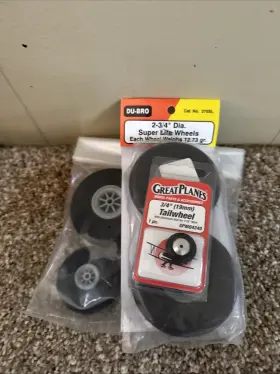 Dub275sl Dubro Dub200t 2 3/4 Inch Treaded Wheels Lot Of Misc Parts