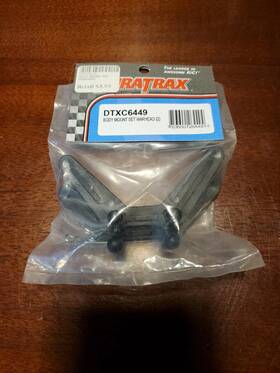 Duratrax Dtxc6449 Body Mount Set For Warhead 2 Vintage Nitro Rc