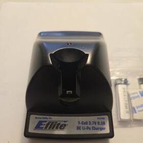 E-flite Eflc1000 E-flite 1 Cell 3.7v 0.3a Dc Li-po Charger Vintage-ships N 24 Hours