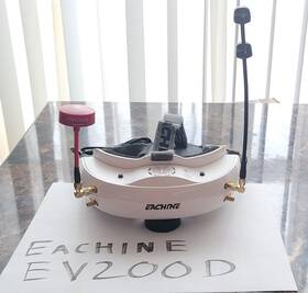 Eachine Ev200d With Antennas - Fpv Goggles Fast Shipping Quad Diversity /read