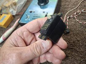 Futaba Fp-s138 Rc Servo Fm Con 1pc. See Description