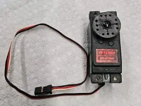 Fp-s36g Futaba Mg996r Metal Gear 180 Retract Servo For Rc Plane - Pre-owned Fp-s36g Futaba Mg996r Metal Gear 180 Retract Servo For Rc Plane - Pre-owned