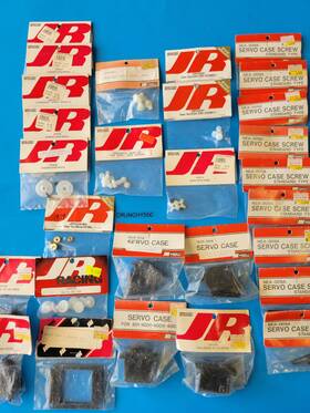 Jr Radio Jrpsg241mg Servo Gears Case Screws Misc. Parts Lot 28 Pieces Rc