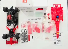 F2007 Kyosho Deagostini Ferrari New F-1 Nitro Car Engine Kit Parts Rare