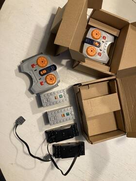 Lego 6019920 Legos Power Function Battery Box Train Motor Remote Control