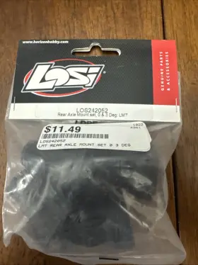 Los242052 Losi Rear Axle Mount Set And 3 Deg Lmt