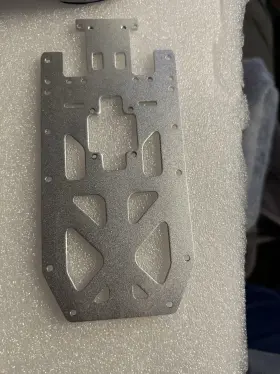 Losb0900 Losi - Upper Chassis Plate Set 3 Mlst Model #