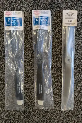 Pjwwi-lance-l18x6 Master Airscrew And Apc Rc Model Composite Airplane Propeller Lot Of 3 Size 15 X 6