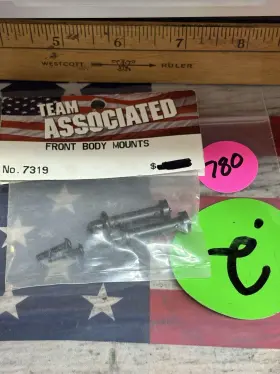 7319 Team Associated Body Mounts For Front 7319 Team Associated Body Mounts For Front