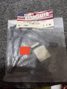 Team Associated 7351 Vintage Rc T3 Series Rear Shock Strut Tower 1 New