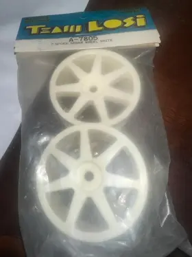 A-7805 Team Losi Racing 7 Spoke Sedan Wheel White - New Old Stock