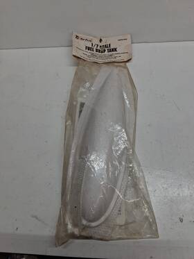 Top Flite Topq7900 Vtg. 1/7 Scale Fuel Drop Tank Kit With Release Mech