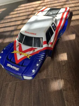 3676 Traxxas Body Bigfoot Red White And Blue 3676 Traxxas Body Bigfoot Red White And Blue