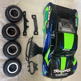 5924-orng Traxxas New Clipless Slash Green Body Tires And Bumper With Mounting Brackets