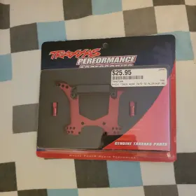 7075-t6 Traxxas 6738r #6738r Shock Tower Rear Aluminum Red Anodized New In Sealed Pack