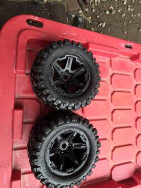 Traxxas 6774 Rxt 2.8 Inch Black Wheels And Talon Ext Tires 2