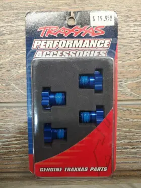 8654 Traxxas Blue-anodized 17mm Splined Wheel Hubs 4 / 4x5 Gs And 3x14mm Pin 8654 Traxxas Blue-anodized 17mm Splined Wheel Hubs 4 / 4x5 Gs And 3x14mm Pin