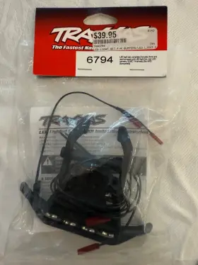 Tra6794 Traxxas Stampede 4x4 Light Kit With Front And Rear Bumpers