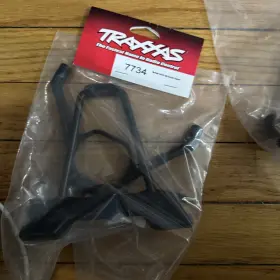 Tra7734 Traxxas X-maxx Rear Bumper Mount
