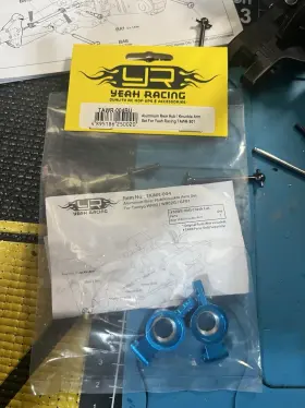 Yea-tawr-004bu Yeah Racing Yeatawr004bu Tamiya Wr02/gf01 Aluminum Rear Hubs Blue 2