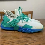 Nike Air Huarache Drift Barely Green Mens Size 10.5 AH7334-006 Super Clean Pre-owned. Price: $94.95.