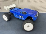 Tlr 8IGHT Xte 1/8 Truggy Used. Price: $535.00.
