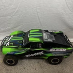 Traxxas Slash 2WD 1/10 Short Course Racing Truck Used. Price: $170.00.